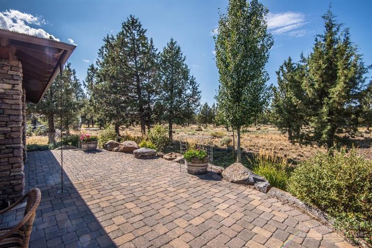17560 Mountain View Road Sisters, OR 97759 - Photo 21 of 23 Additional Photo