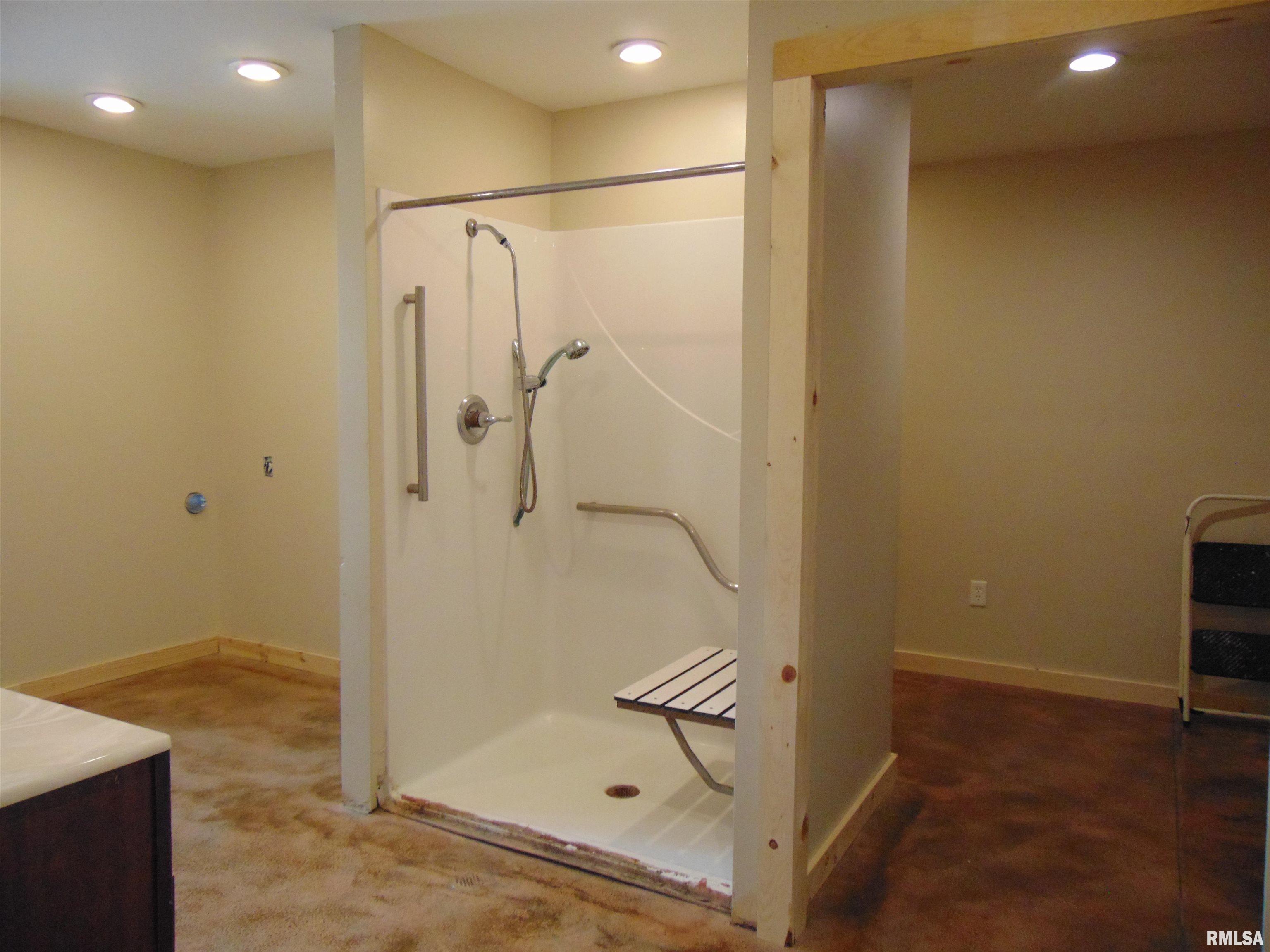 1207 Largent Street Harrisburg, IL 62946 - Photo 14 of 20