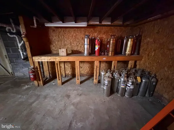 $180,000 | 13008 2nd Avenue, Cresaptown, MD 21502