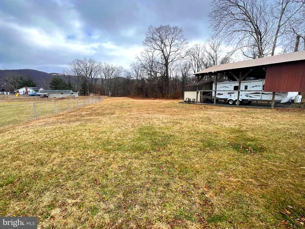 $180,000 | 13008 2nd Avenue, Cresaptown, MD 21502