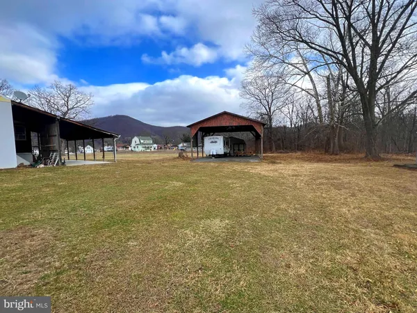 $180,000 | 13008 2nd Avenue, Cresaptown, MD 21502