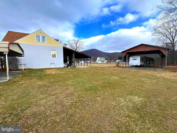 $180,000 | 13008 2nd Avenue, Cresaptown, MD 21502