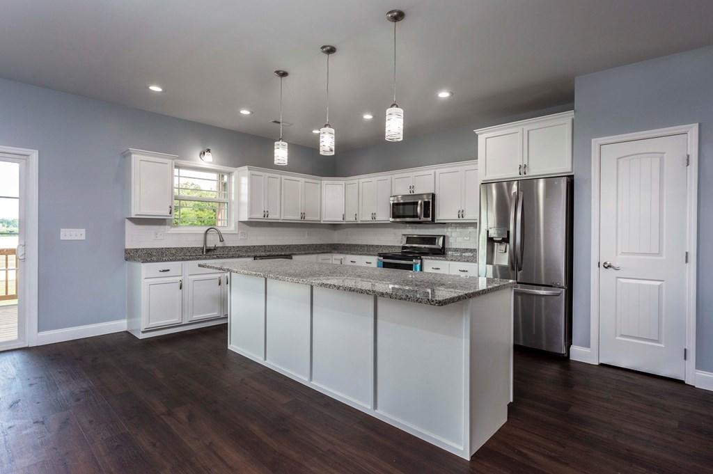 735 Fisher Road Dayton, TN 37321 - Photo 3 of 38 3