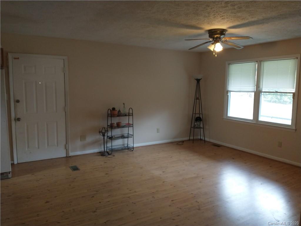 2296 Staircase Road Lenoir, NC 28645 - Photo 5 of 15 Gallery Image 5