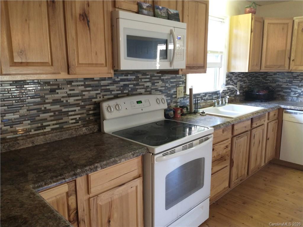 2296 Staircase Road Lenoir, NC 28645 - Photo 8 of 15 Gallery Image 8