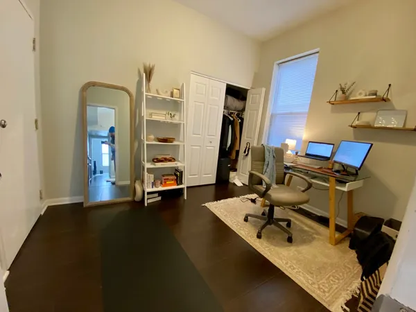 $3,195 | 1657 North Halsted Street, Unit 1R, Chicago, IL 60614