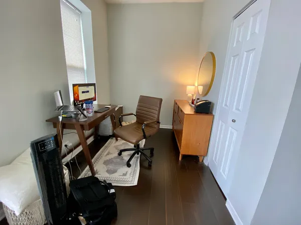 $3,195 | 1657 North Halsted Street, Unit 1R, Chicago, IL 60614