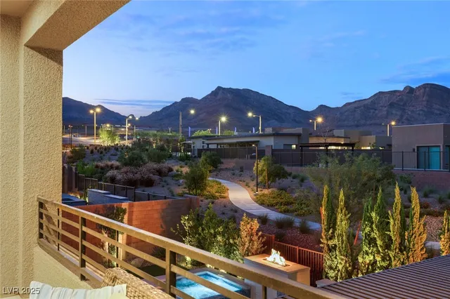 $2,195,000 | 12178 Harris Smt Avenue, Las Vegas, NV 89138