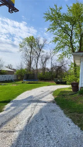 $325,000 | 731 Old Moscow Mills Road, Troy, MO 63379