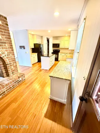 $664,599 | 135 Palisades Drive, Signal Mountain, TN 37377