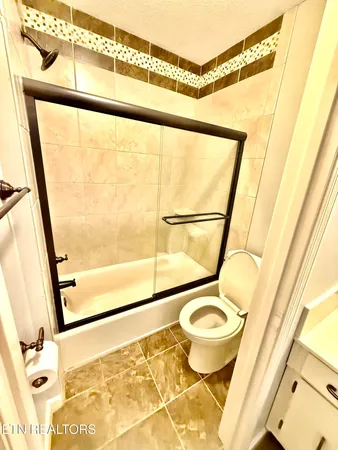 $664,599 | 135 Palisades Drive, Signal Mountain, TN 37377