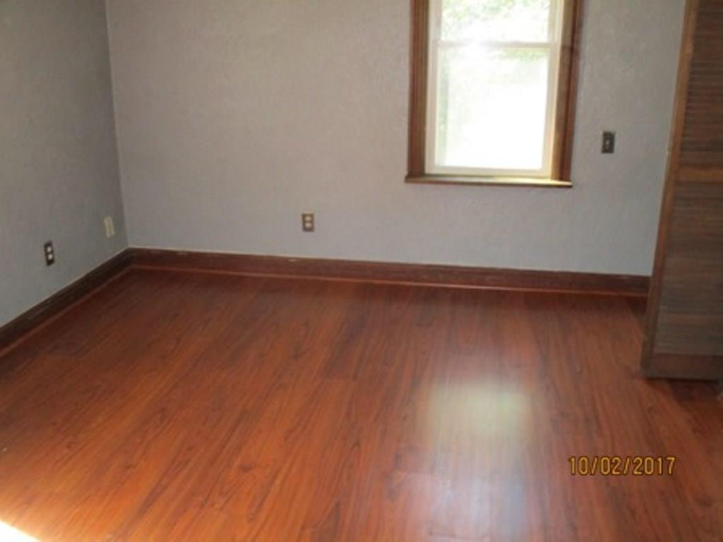 240 Provost Road Pittsburgh, PA 15234 - Photo 6 of 10 Gallery Image 6