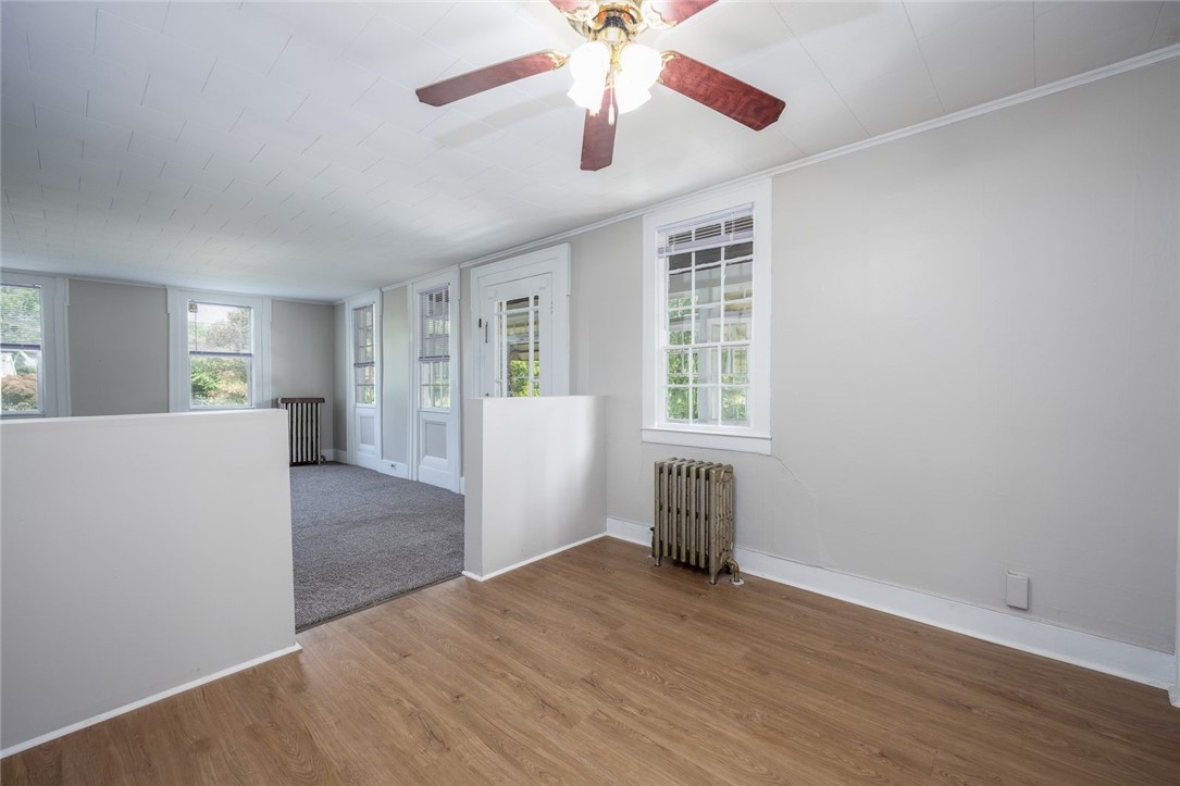 757 Holt Road Webster, NY 14580 - Photo 7 of 40