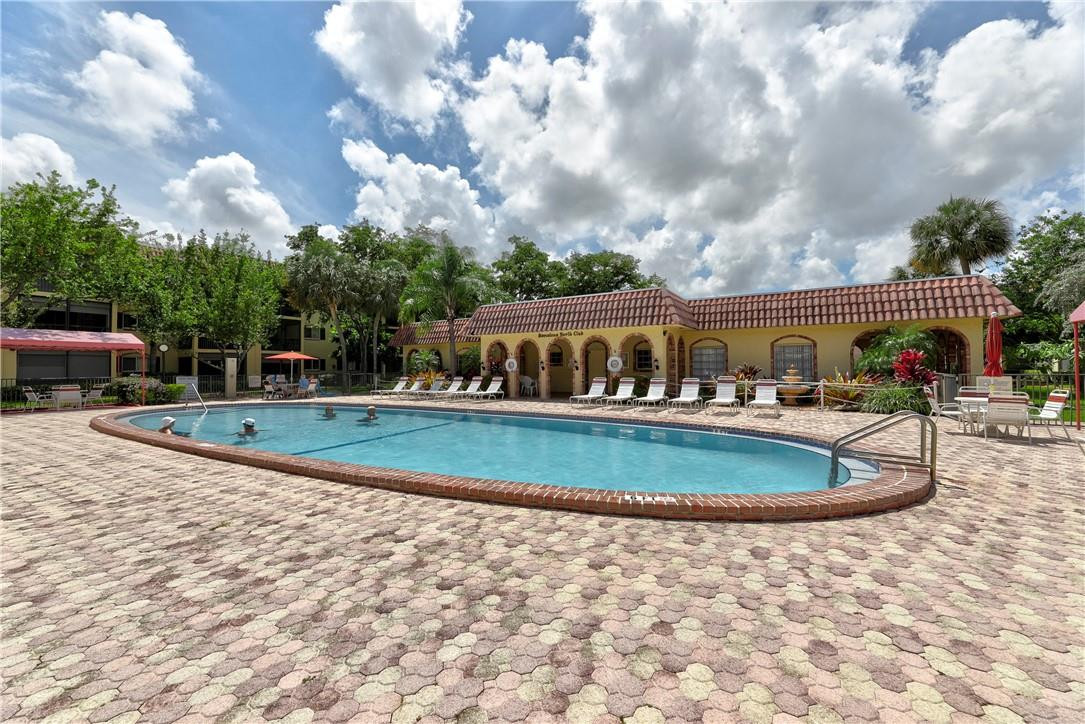 253 South Cypress Road, Unit 246 Pompano Beach, FL 33060 - Photo 11 of 33