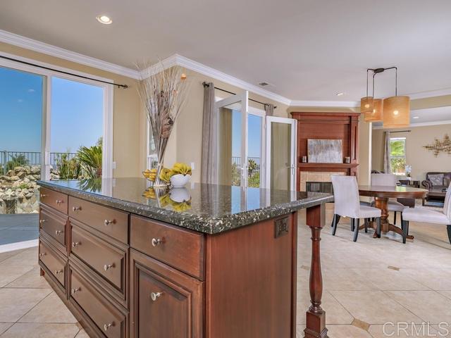 3507 Rock Ridge Road Carlsbad, CA 92010 - Photo 12 of 17
