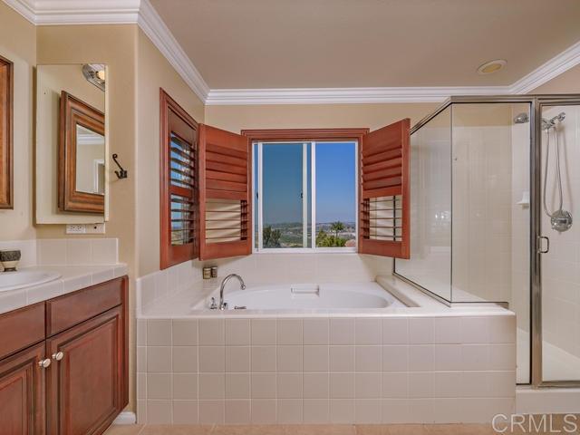3507 Rock Ridge Road Carlsbad, CA 92010 - Photo 14 of 17