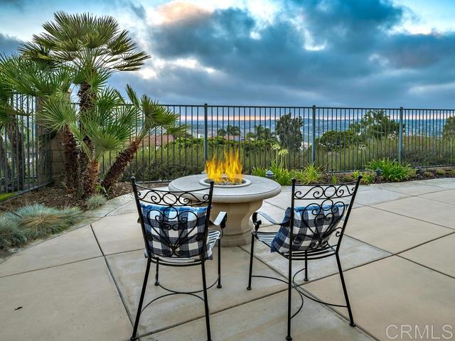 3507 Rock Ridge Road Carlsbad, CA 92010 - Photo 5 of 17