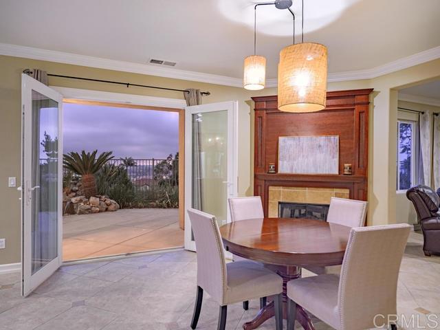 3507 Rock Ridge Road Carlsbad, CA 92010 - Photo 6 of 17