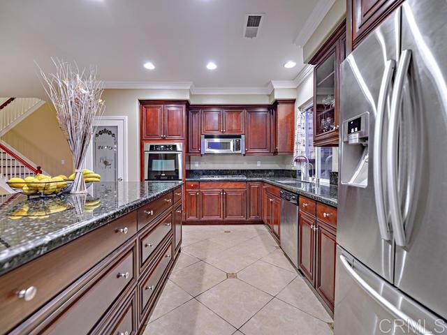 3507 Rock Ridge Road Carlsbad, CA 92010 - Photo 8 of 17