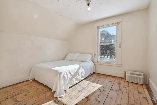 $275,000 | 36 Graham Street, Bethel, VT 05032