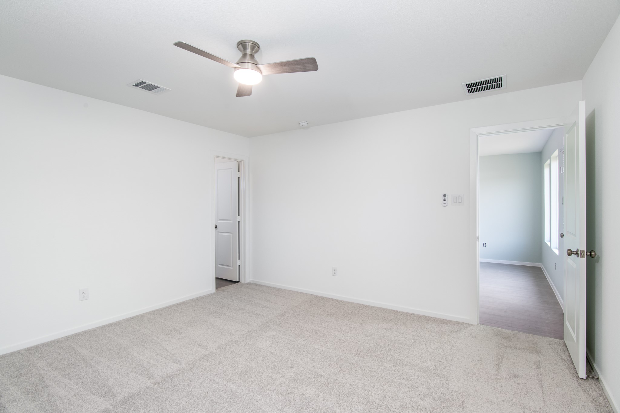 14852 North Ascot Bnd Circle Conroe, TX 77306 - Photo 11 of 21 an empty room