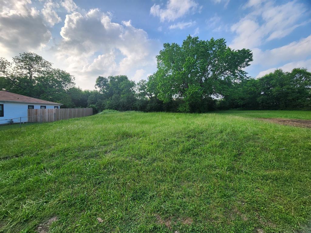 1823 Fordham Road Dallas, TX 75216 - Photo 3 of 5