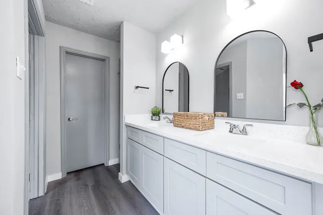 a view of a house with a big yard