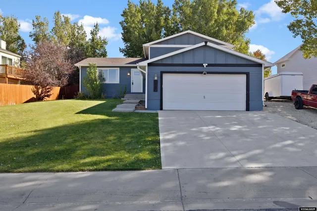 $305,000 | 5021 South David Street, Casper, WY 82601