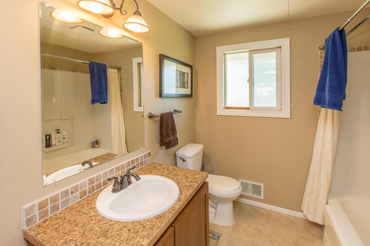 503 South Wilbur Road Spokane Valley, WA 99206 - Photo 14 of 20
