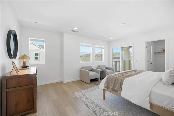 $1,248,000 | 2392 Haley Pt Drive, Unit 104, Ventura, CA 93003