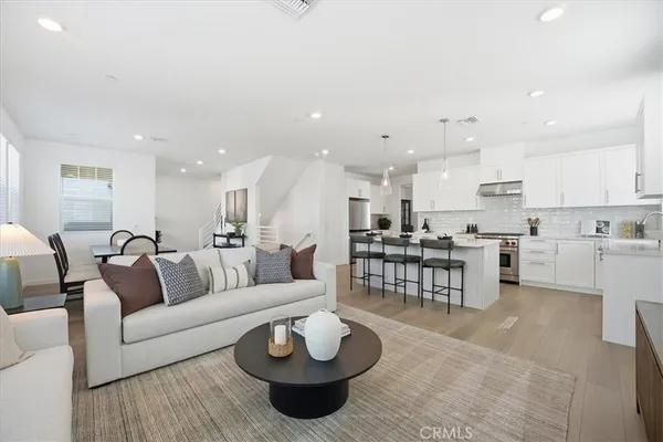 $1,248,000 | 2392 Haley Pt Drive, Unit 104, Ventura, CA 93003