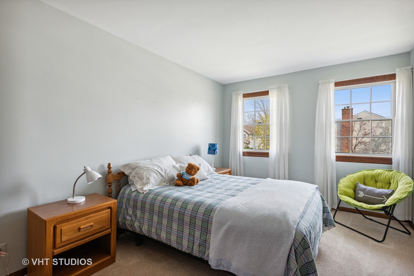 4338 Hatch Lane Lisle, IL 60532 - Photo 18 of 35 a bedroom with a bed and window