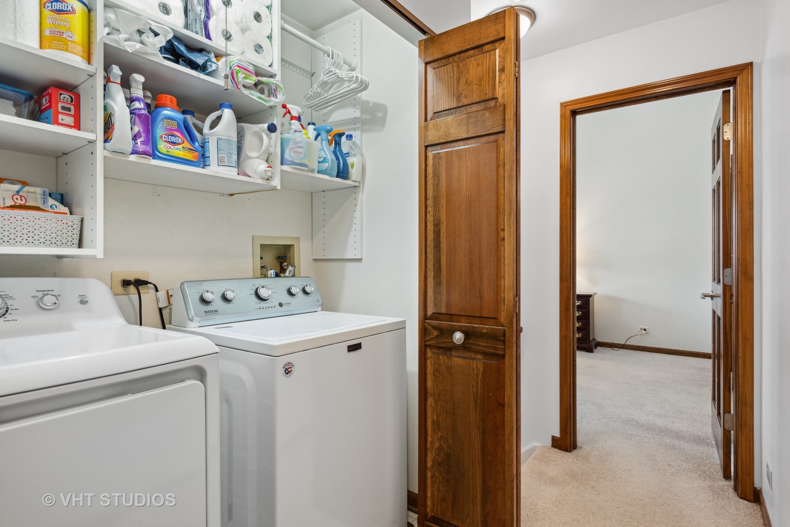 4338 Hatch Lane Lisle, IL 60532 - Photo 22 of 35 a utility room with dryer and washer