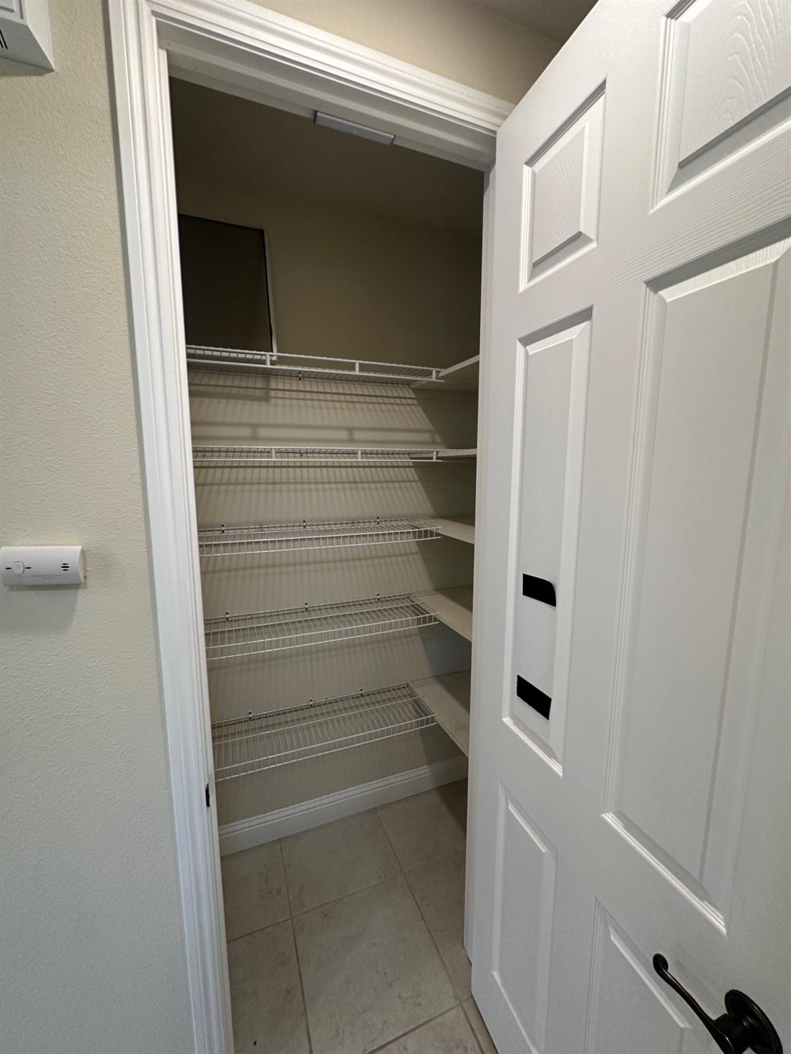 3852 Harlan Ranch Boulevard Clovis, CA 93619 - Photo 13 of 34