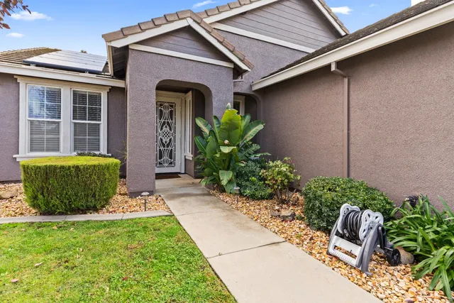 $587,900 | 8325 Almadine Drive, Sacramento, CA 95829