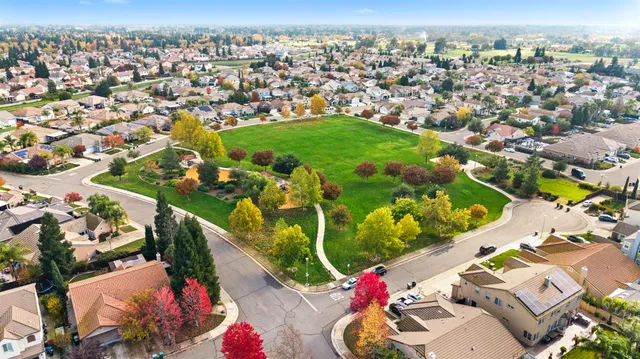 $587,900 | 8325 Almadine Drive, Sacramento, CA 95829