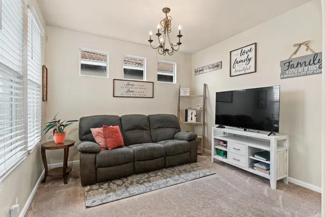 $587,900 | 8325 Almadine Drive, Sacramento, CA 95829