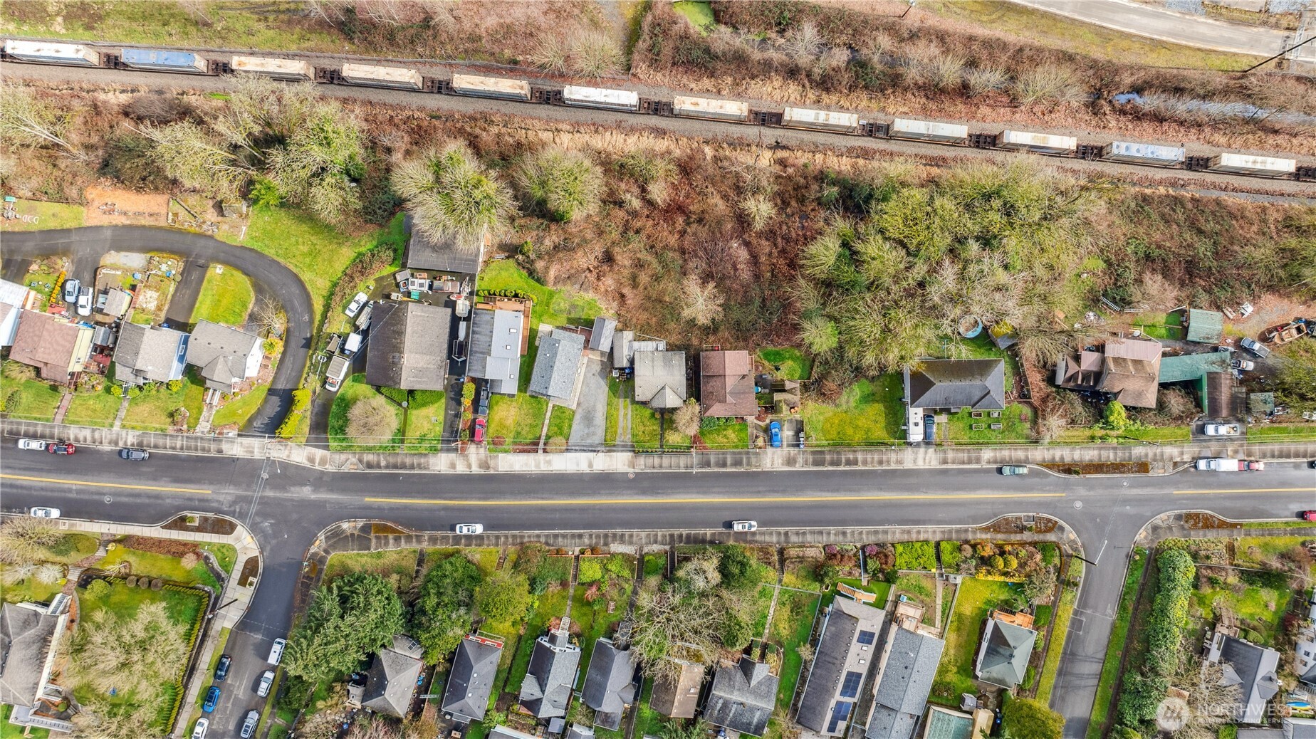 2113 East Grand Avenue Everett, WA 98201 - Photo 15 of 22 a city view