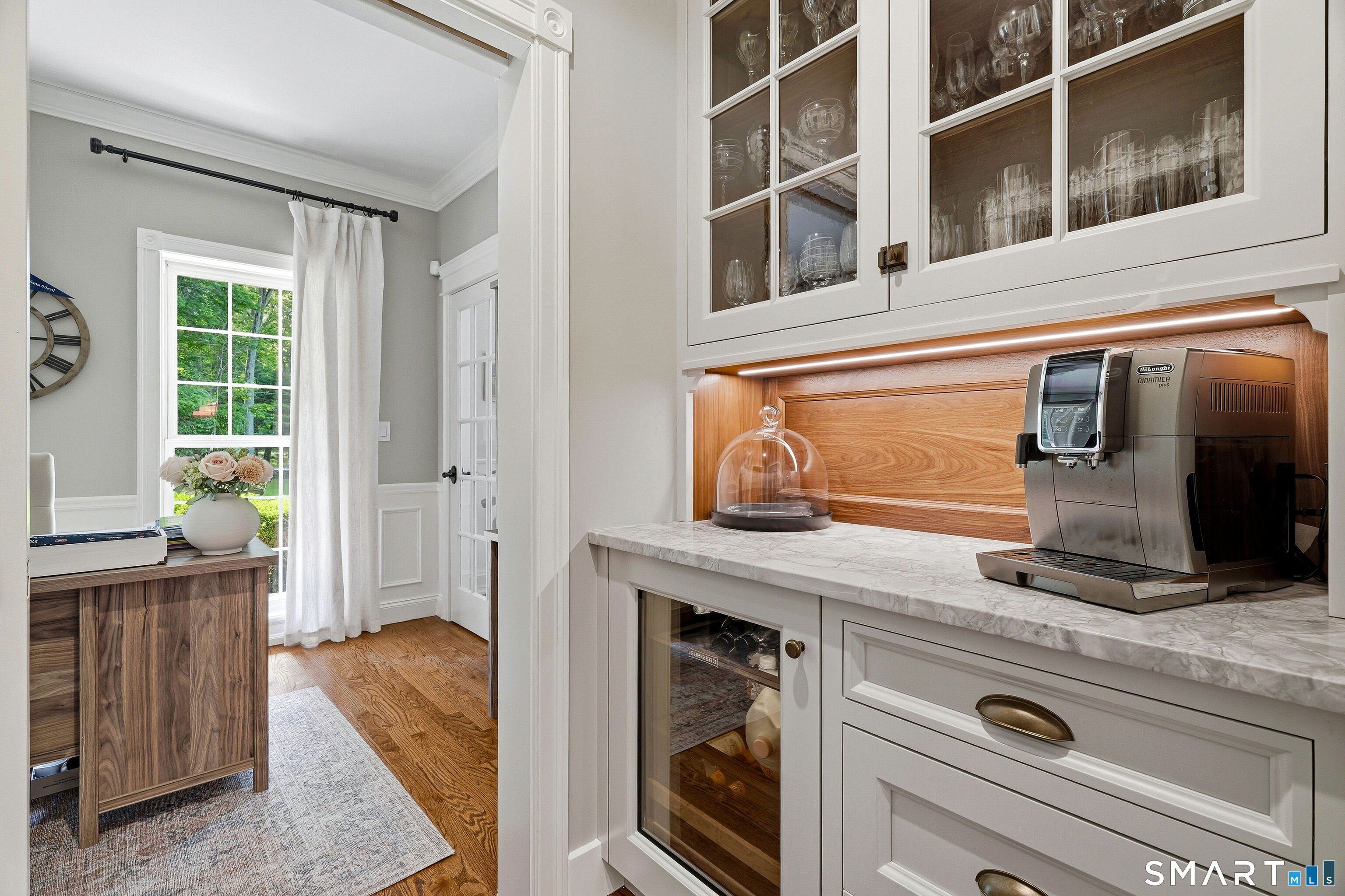 8 Hatchetts Hill Road Old Lyme, CT 06371 - Photo 11 of 39
