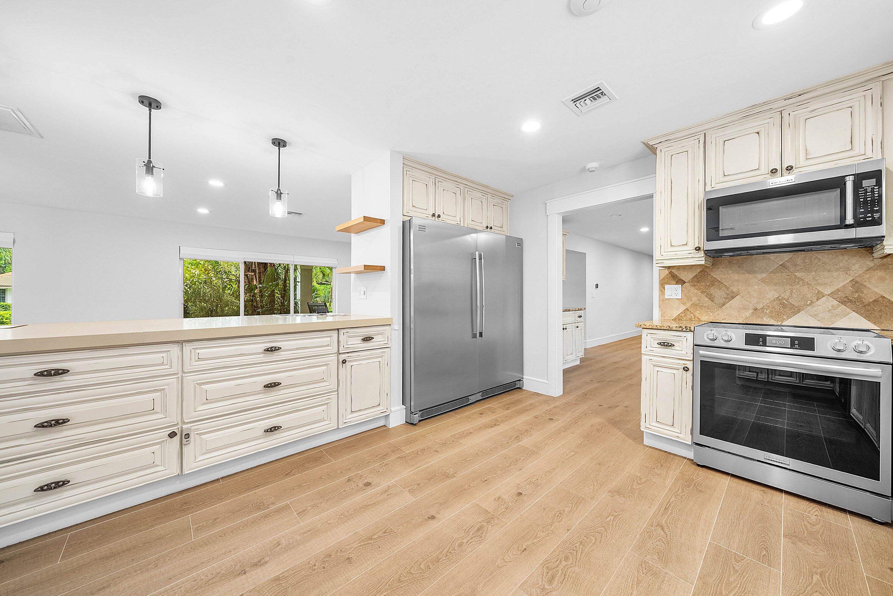 10893 Gleneagles Road Boynton Beach, FL 33436 - Photo 9 of 134 059-10893GleneaglesRoad-BoyntonBeach-FL-