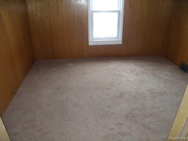 8631 Evergreen Road Detroit, MI 48228 - Photo 8 of 10 8631 Evergreen- bedroom 2