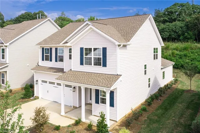 $449,990 | 2950 Flat Rock Drive, Winston-Salem, NC 27127