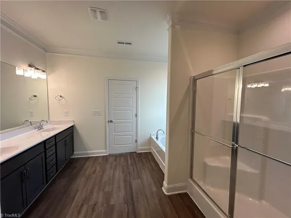 $434,160 | 2950 Flat Rock Drive, Winston-Salem, NC 27127