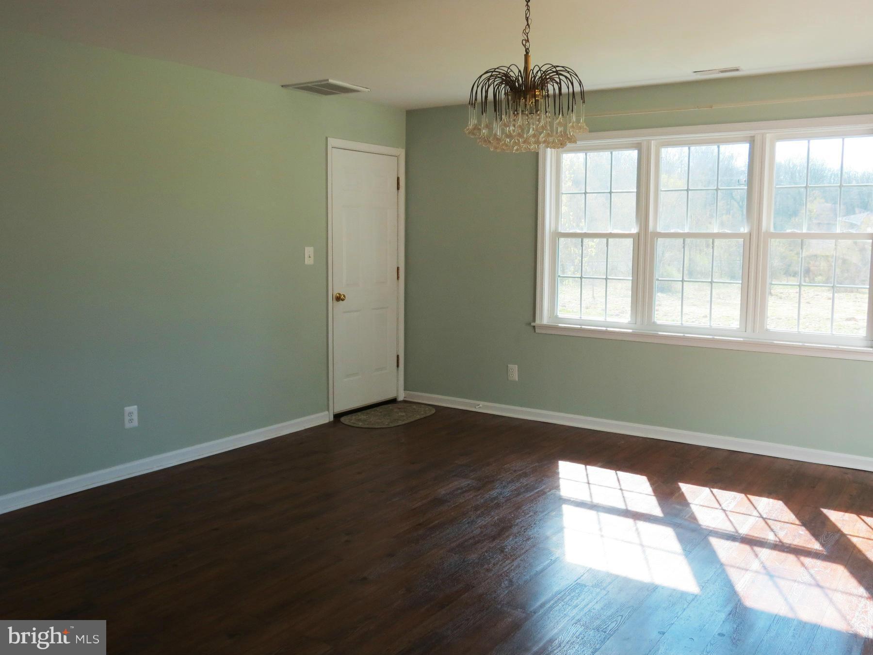 912 Winters Church Road Union Bridge, MD 21791 - Photo 11 of 30 Dining Room