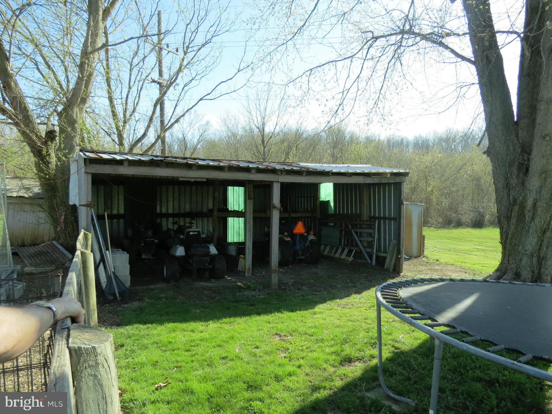 912 Winters Church Road Union Bridge, MD 21791 - Photo 27 of 30 Tractor Shed