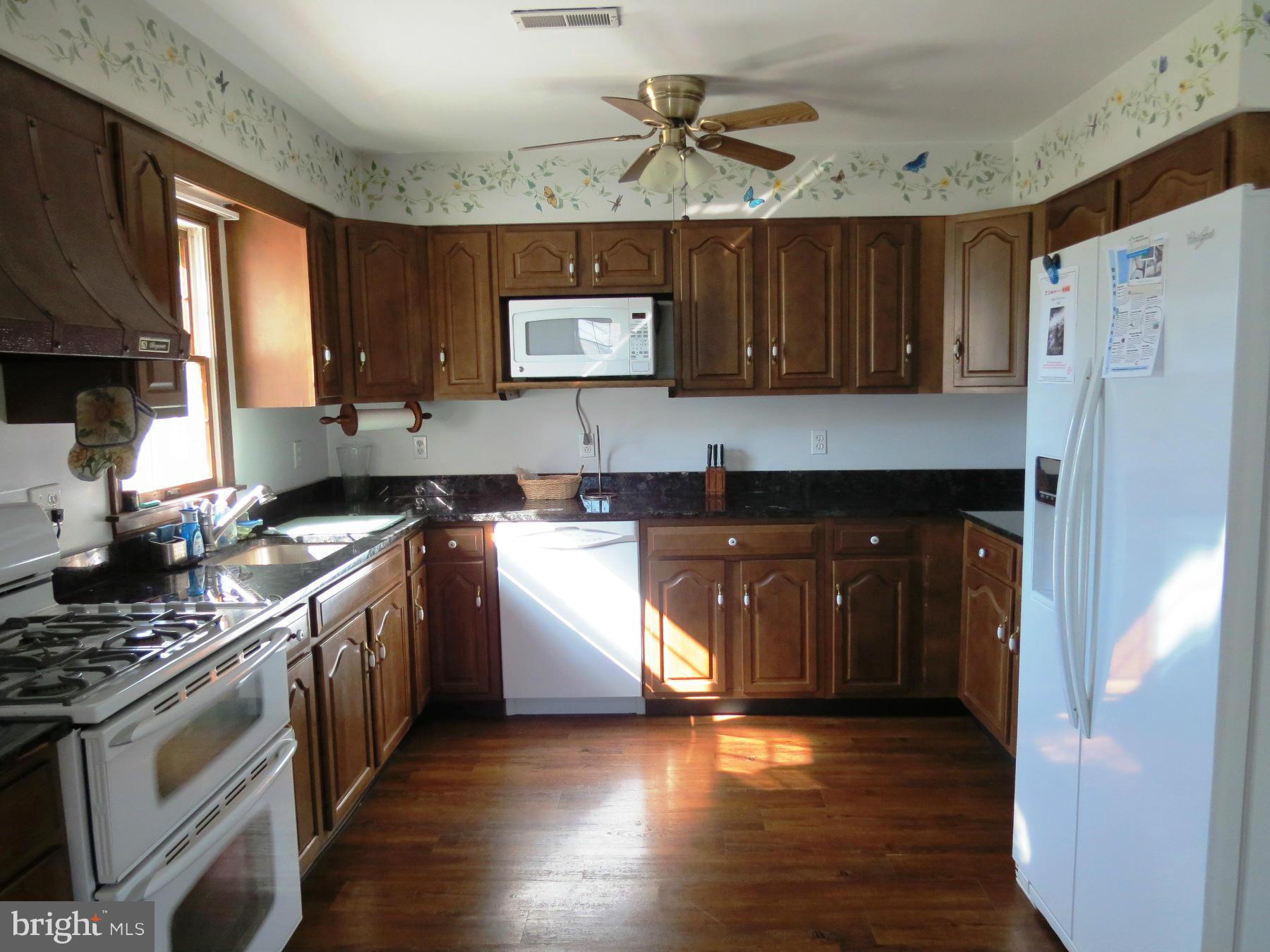 912 Winters Church Road Union Bridge, MD 21791 - Photo 10 of 30 Kitchen