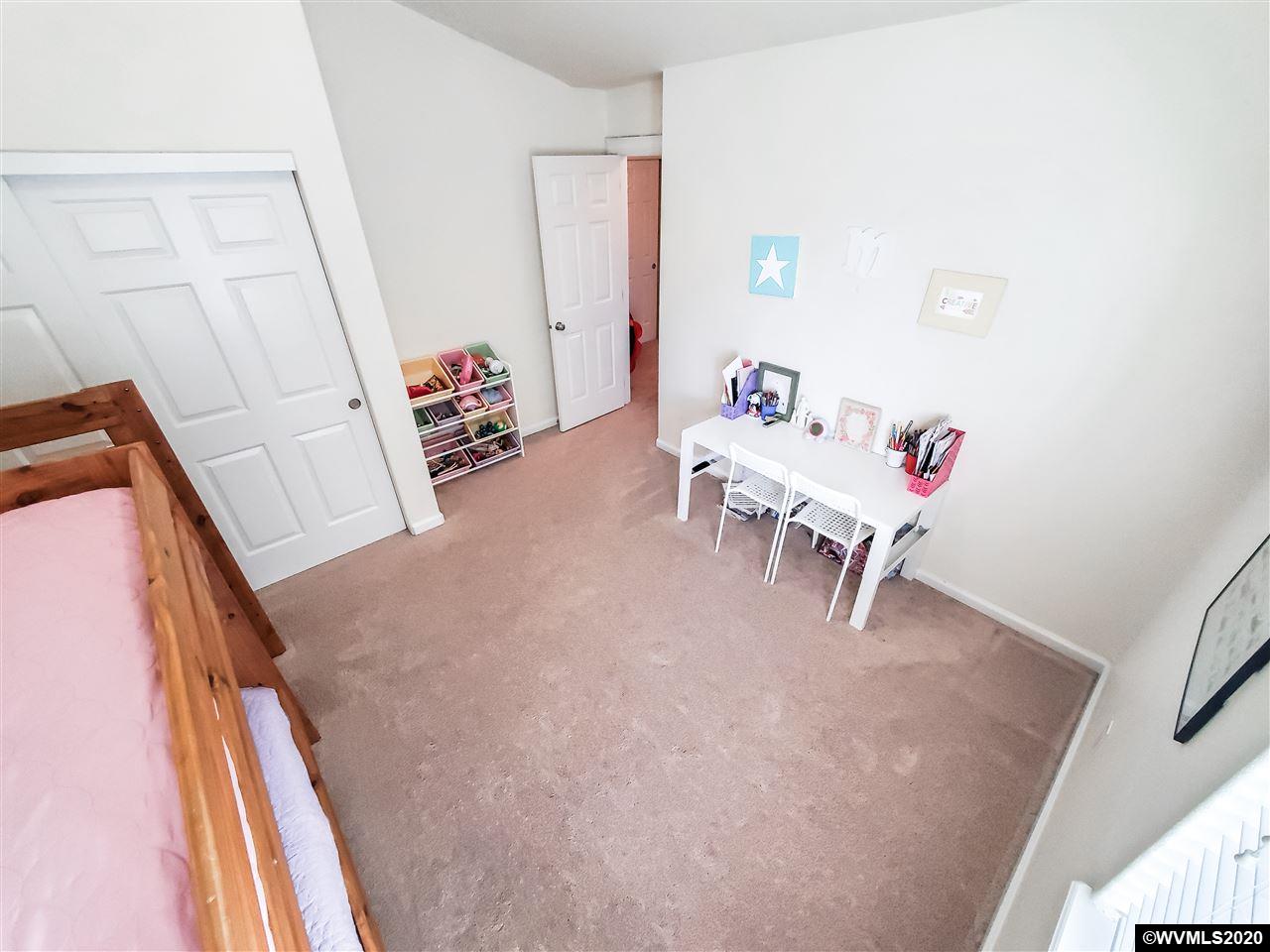 1248 Barnick Road Northeast Keizer, OR 97303 - Photo 15 of 23 Gallery Image 15