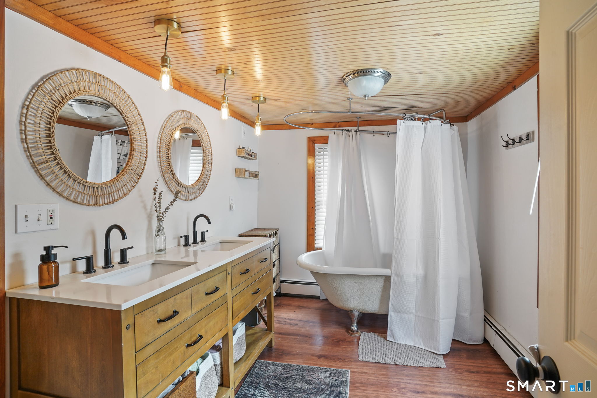 7 Peaceable Street Redding, CT 06896 - Photo 14 of 27