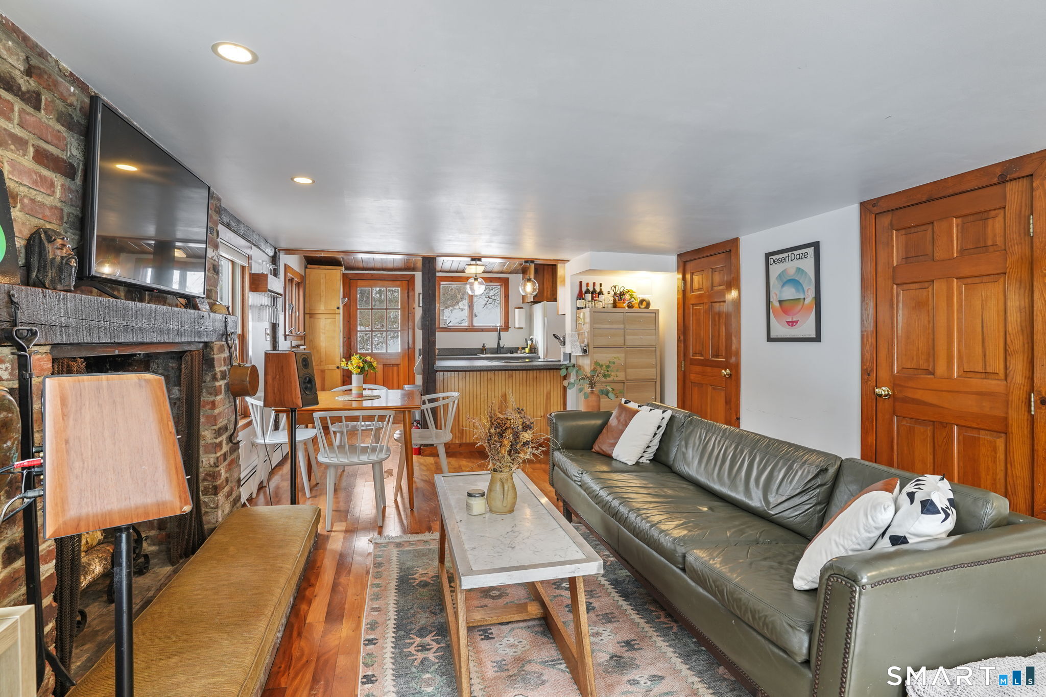 7 Peaceable Street Redding, CT 06896 - Photo 2 of 27