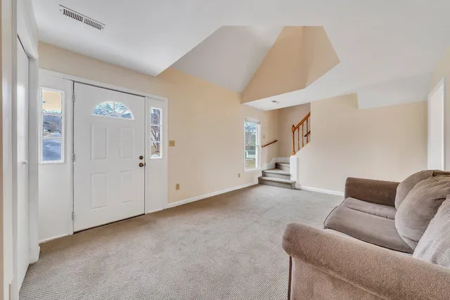 $350,000 | 3 North Rome Drive, Roanoke, VA 24019